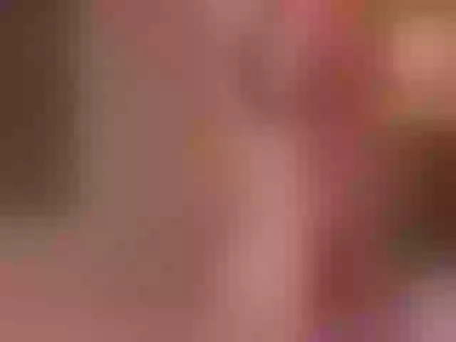Live sex webcam photo for LiseFox #261651650