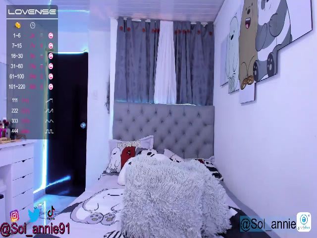 Live sex webcam photo for Anggi_ #265120798