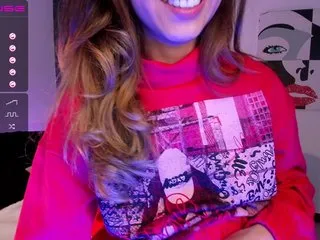 Live sex webcam photo for ErikaBenz #240835158