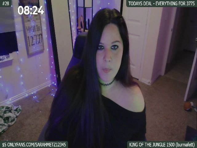 Live sex webcam photo for BdaySarah94 #261825857