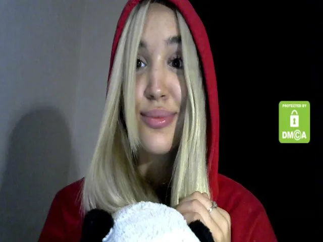Live sex webcam photo for MyyDream #260190730