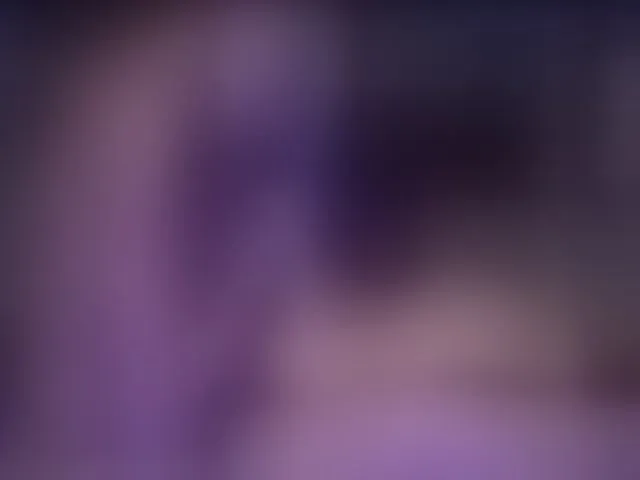 Live sex webcam photo for TrophyMilf #260101464