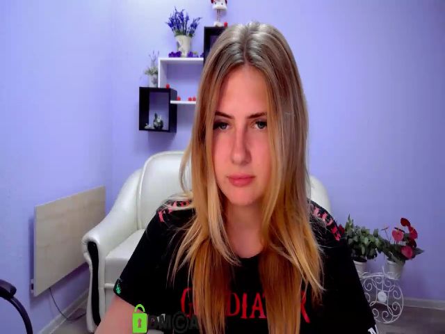 Live sex webcam photo for PrincesSnake #261252829