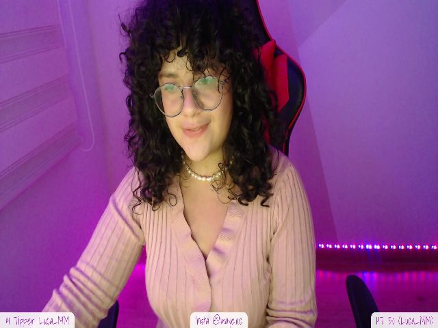 Live sex webcam photo for Isabela_1 #255018773