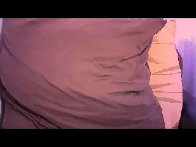 Live sex webcam photo for QTnicole25 #259187974