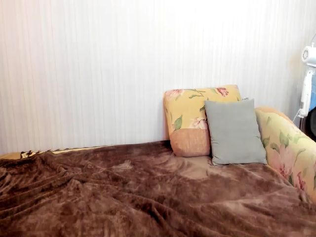 Live sex webcam photo for MilenaTrini #255566928