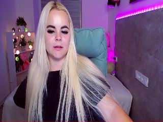 Live sex webcam photo for Jenni__fer #251693729