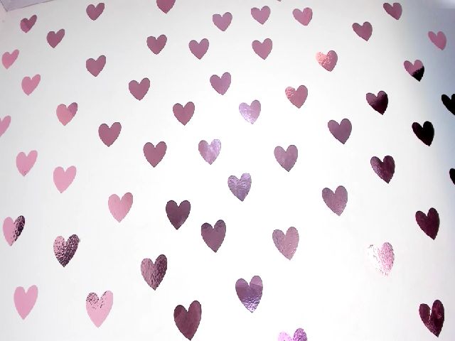 Live sex webcam photo for Roseann__ #262140762