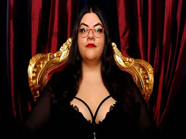 Live sex webcam photo for MissLillyBBW #254481603