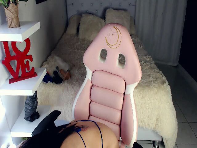 Live sex webcam photo for Beautifulunna #261843763