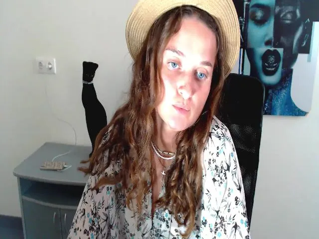 Live sex webcam photo for Felliciya #264956611