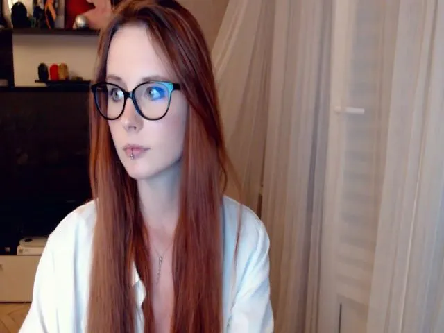 Live sex webcam photo for Klementina666 #254906726