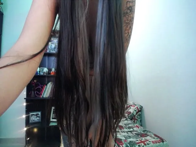 Live sex webcam photo for Anyablack2 #264751748