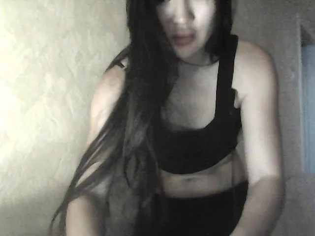 Live sex webcam photo for madmonkey_ #253734494