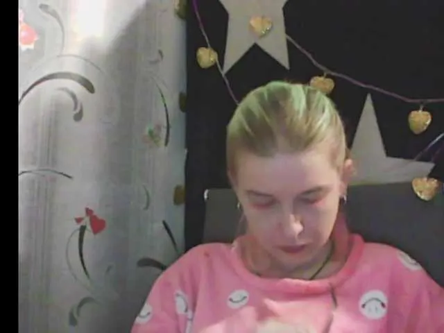 Live sex webcam photo for malvinella #241351046