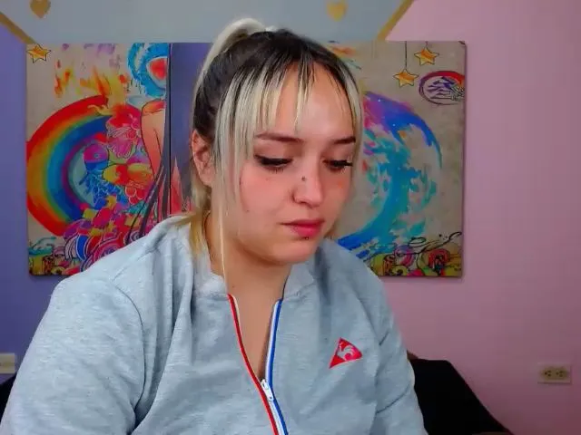 Live sex webcam photo for Anyela_bubble #263624804