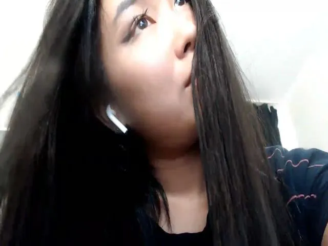 Live sex webcam photo for sayshi_lee #254743104