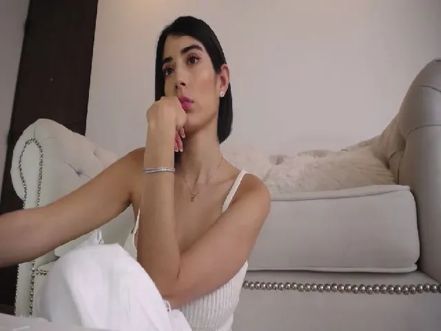 Live sex webcam photo for Lana_red #261601177