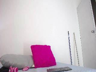 Live sex webcam photo for Chrishadoll #251688736