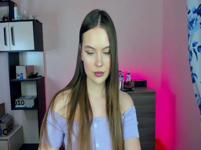 Live sex webcam photo for Daisymarly #256078024