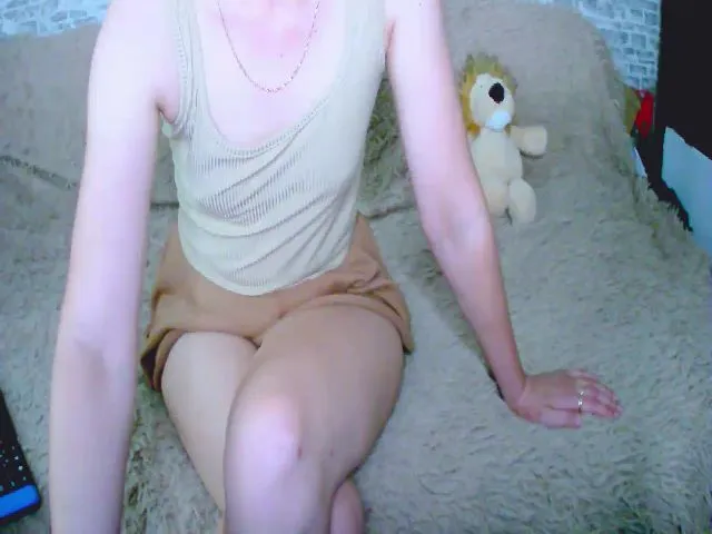 Live sex webcam photo for Anyuta_ #253386362