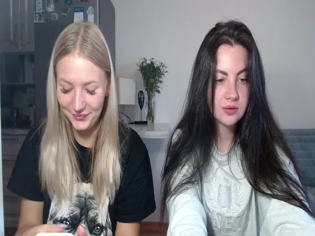 Live sex webcam photo for UrBlack_Kitty #263527348