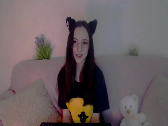 Live sex webcam photo for Meowny #264473689