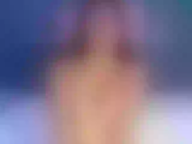 Live sex webcam photo for Joansmalls1 #254641426