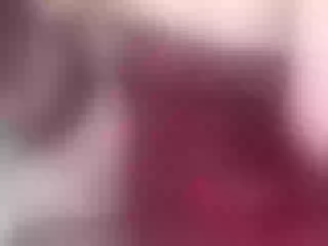 Live sex webcam photo for mellannie8 #245199522