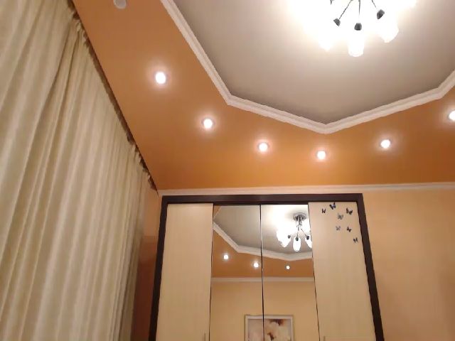 Live sex webcam photo for MsLily #287848358