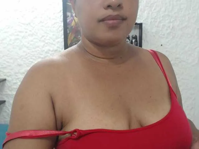 Live sex webcam photo for mom-hot #241331767