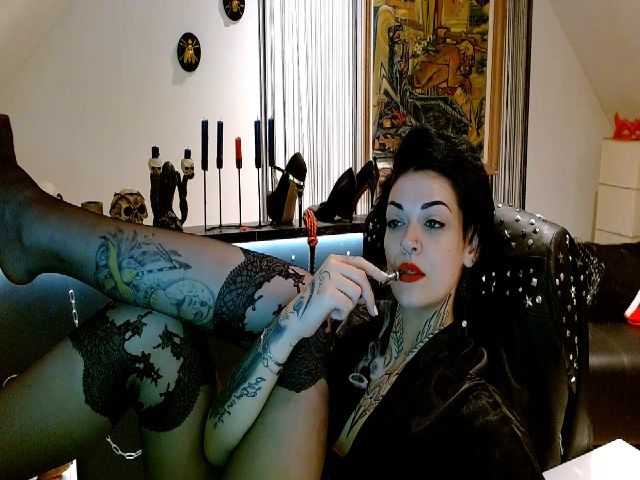 Live sex webcam photo for DaemonInk #260181261