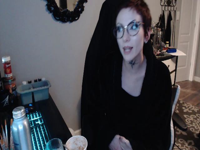 Live sex webcam photo for Painbaby #259037331