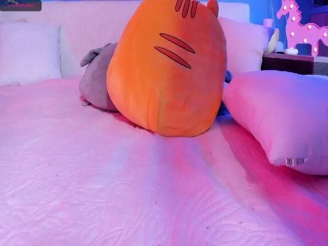 Live sex webcam photo for Milly_Saint #254021571