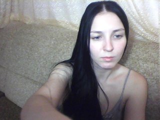 Live sex webcam photo for Barbibi12 #240773591