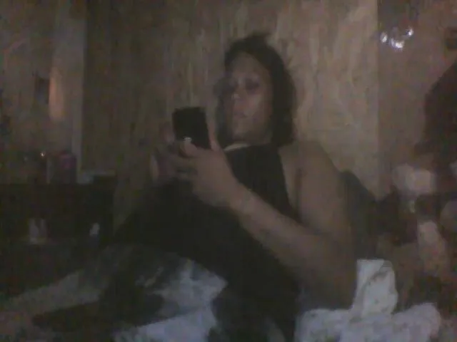 Live sex webcam photo for LailaRedd19 #253738661