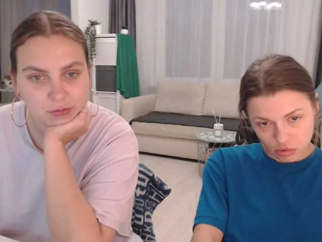 Live sex webcam photo for BugaGirls #244856991