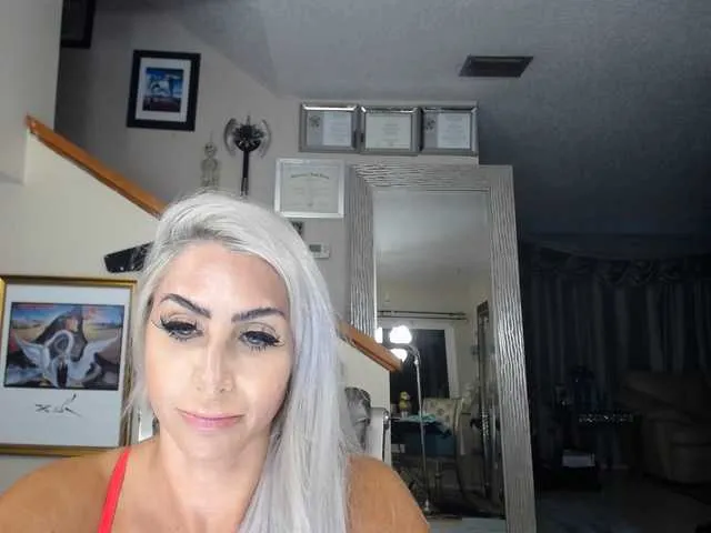 Live sex webcam photo for adrianna_fox #287953052