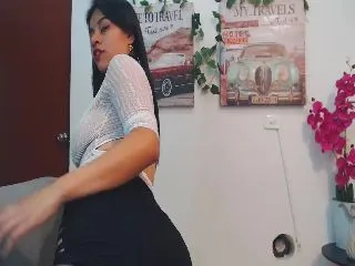 Live sex webcam photo for Lili_cutee #251965038