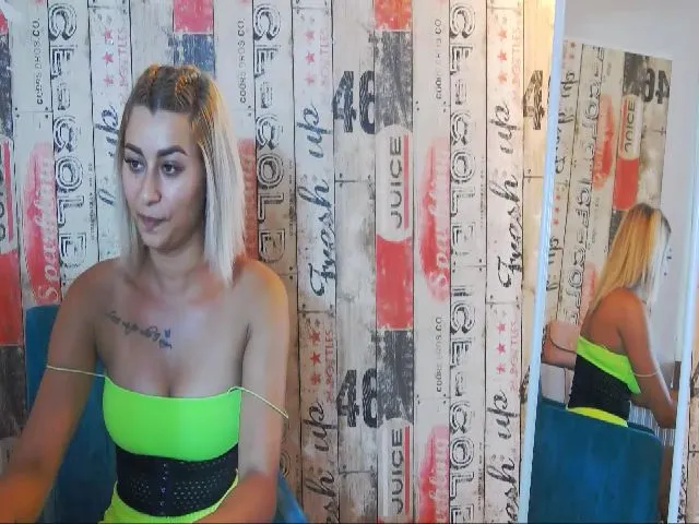 Live sex webcam photo for RubbyKalifha #262619617