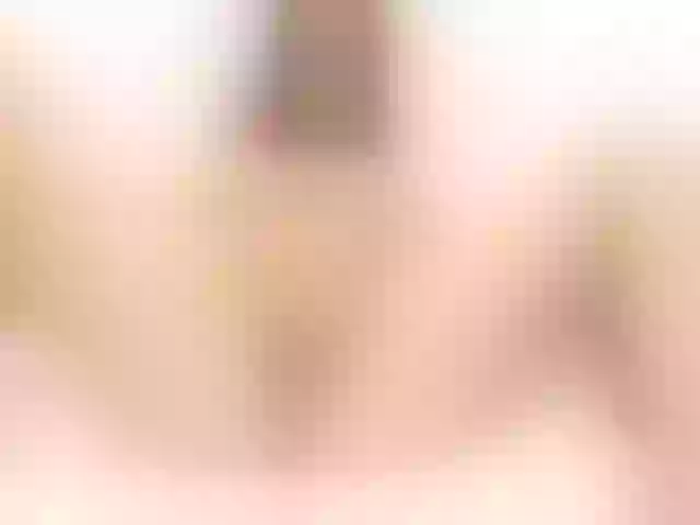 Live sex webcam photo for Carolineback #253662016