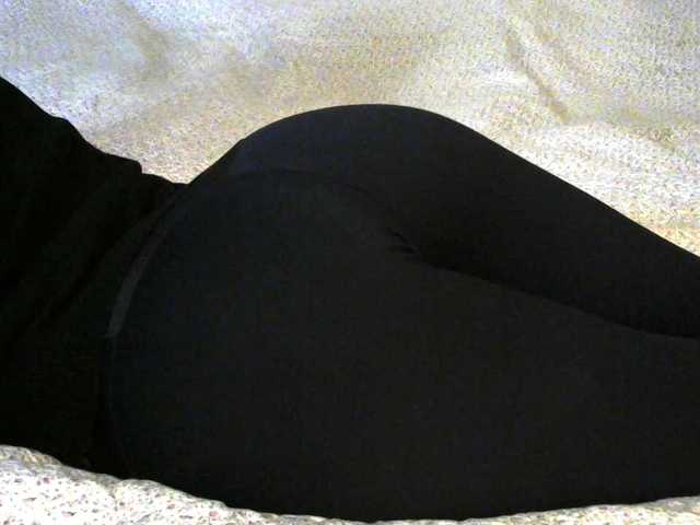 Live sex webcam photo for liZAAAZ #240993028