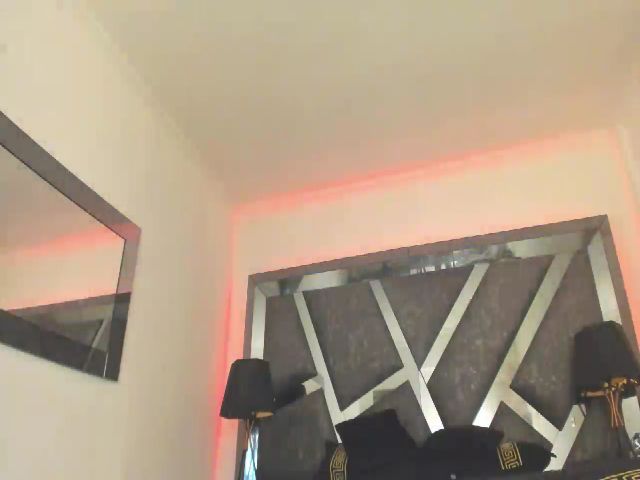 Live sex webcam photo for Marnie_Jones #261858269