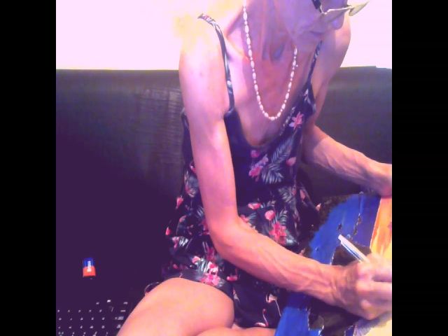 Live sex webcam photo for Sexygeny #253731227