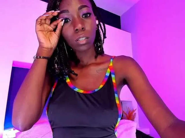 Live sex webcam photo for ChannySmalls #257225767