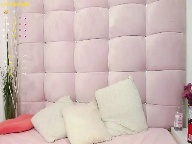 Live sex webcam photo for CarlaKato #256464591