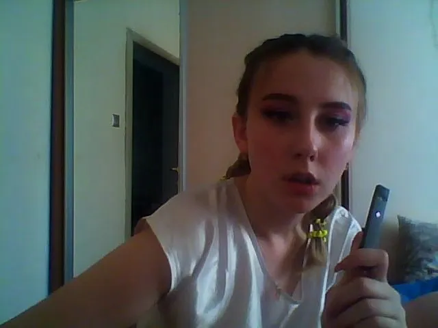 Live sex webcam photo for ModestBlonde #253399835