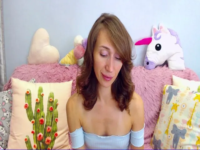 Live sex webcam photo for BeddableCis #255280072