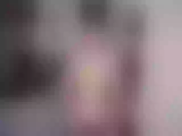 Live sex webcam photo for Noonalatin #252582825