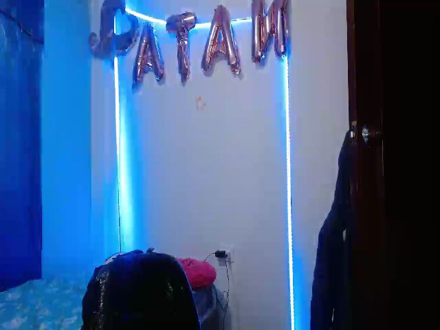 Live sex webcam photo for Hot_skinny_ #253555542